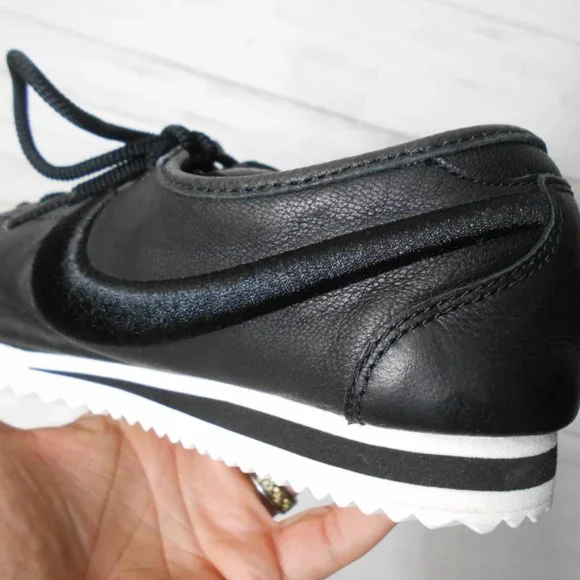 Nike Cortez 72 SI Black White Athletic Sneaker Shoe Womens Size 8 881205-001 - Picture 8 of 16